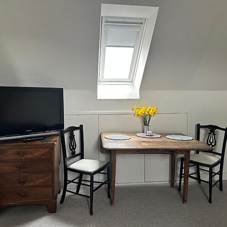 The Bothy Apartment Pewsey Exterior photo